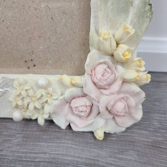 FLORAL 3D Embellished Floral & Pearl Ceramic Photo Picture Frame - Picture 4 of 14